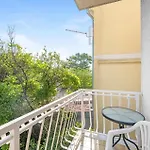 In With Wifi Apartment Sibenik