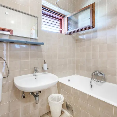 In With Wifi דירה