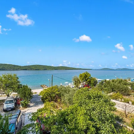2 Bedroom Awesome In Sibenik